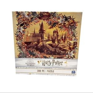 Wizarding World Of Harry Potter 300 Piece Puzzle By Spin masters.